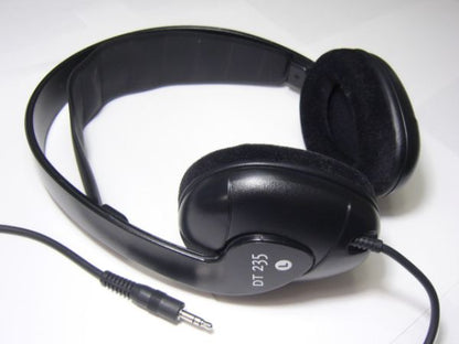 Audifonos Beyerdynamic DT 235 - Over-Ear