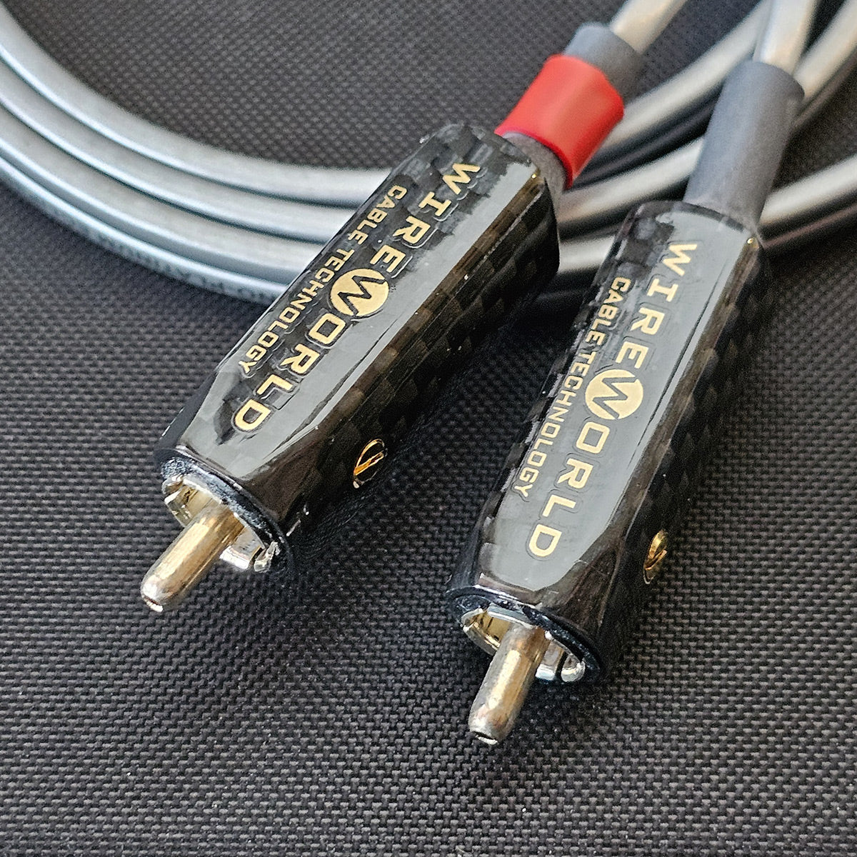 Cable Wireworld Nano Platinum Eclipse Mini 3.5mm a 2 RCA Platinum Series Pen